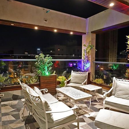 Luxury Rooftop Apartment In Netanja Exterior foto