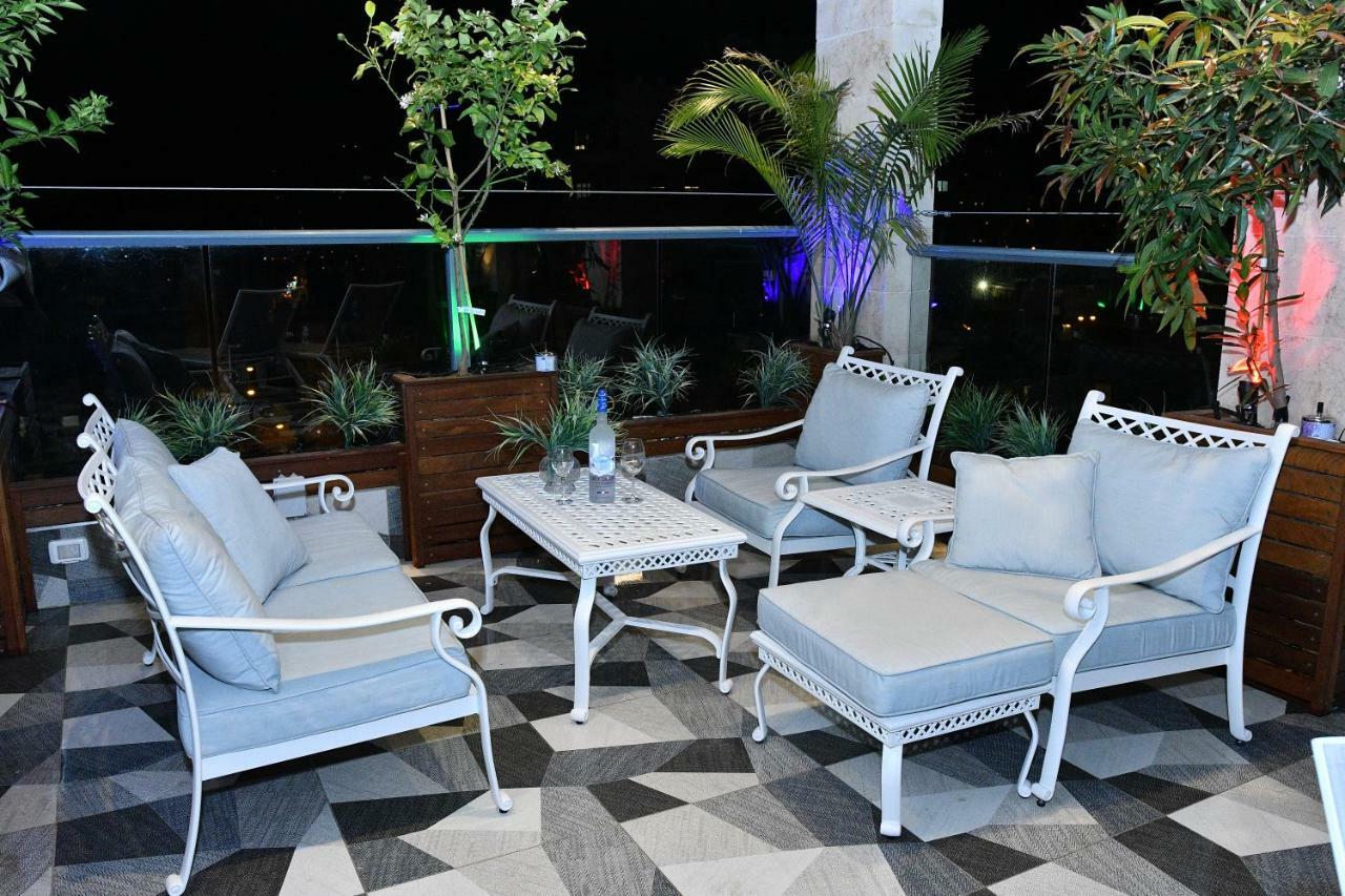 Luxury Rooftop Apartment In Netanja Exterior foto